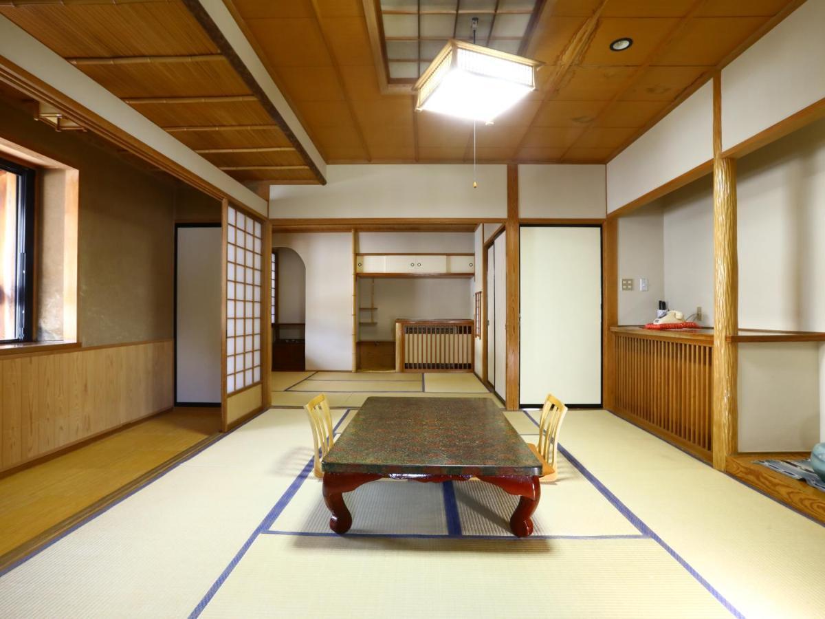 Tokiwaya